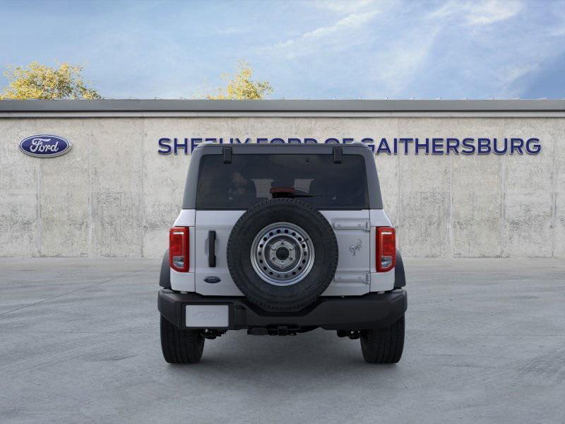 new 2025 Ford Bronco car, priced at $40,325