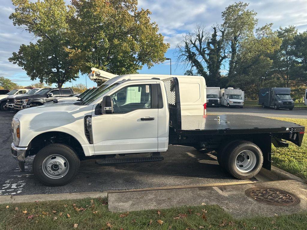 new 2025 Ford F-350 car, priced at $68,900