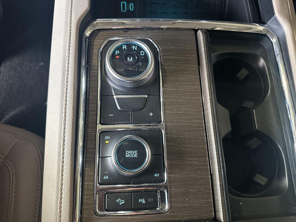 used 2023 Ford Expedition car, priced at $40,500