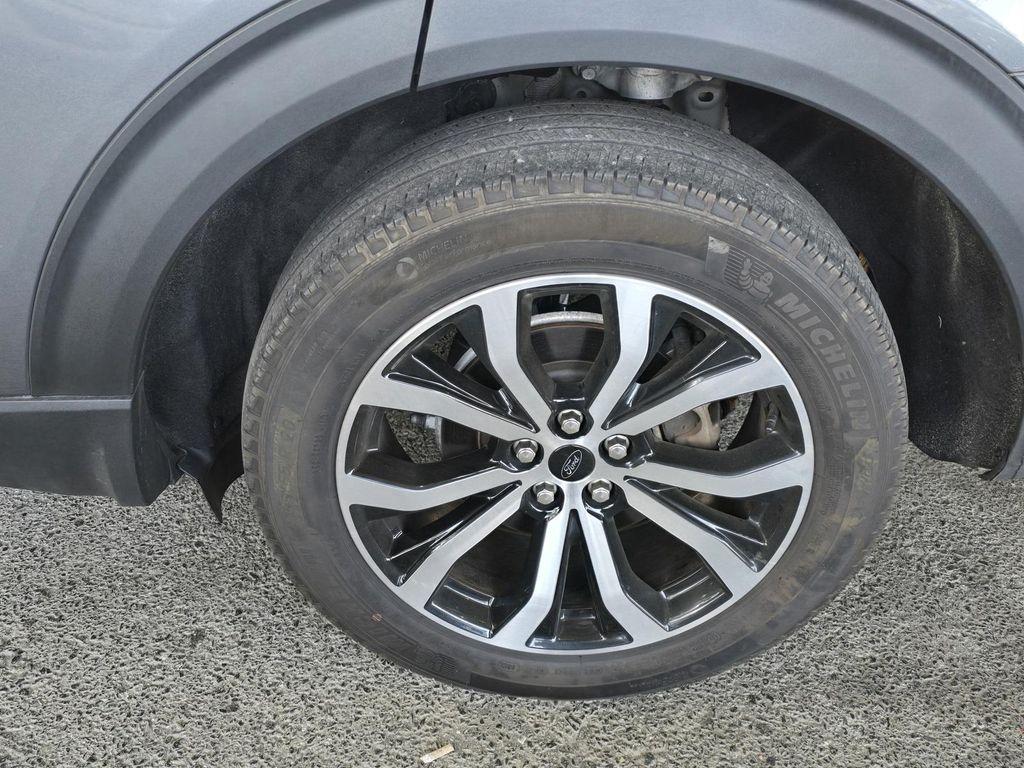 used 2022 Ford Explorer car, priced at $33,000