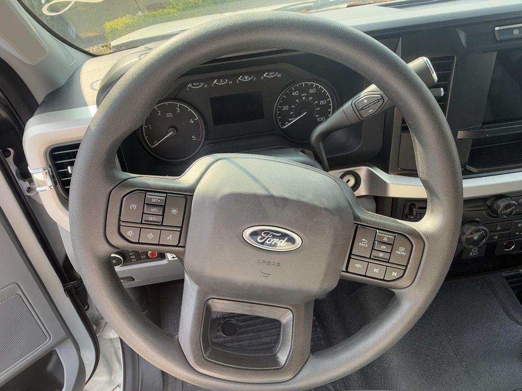new 2024 Ford F-350 car, priced at $77,900