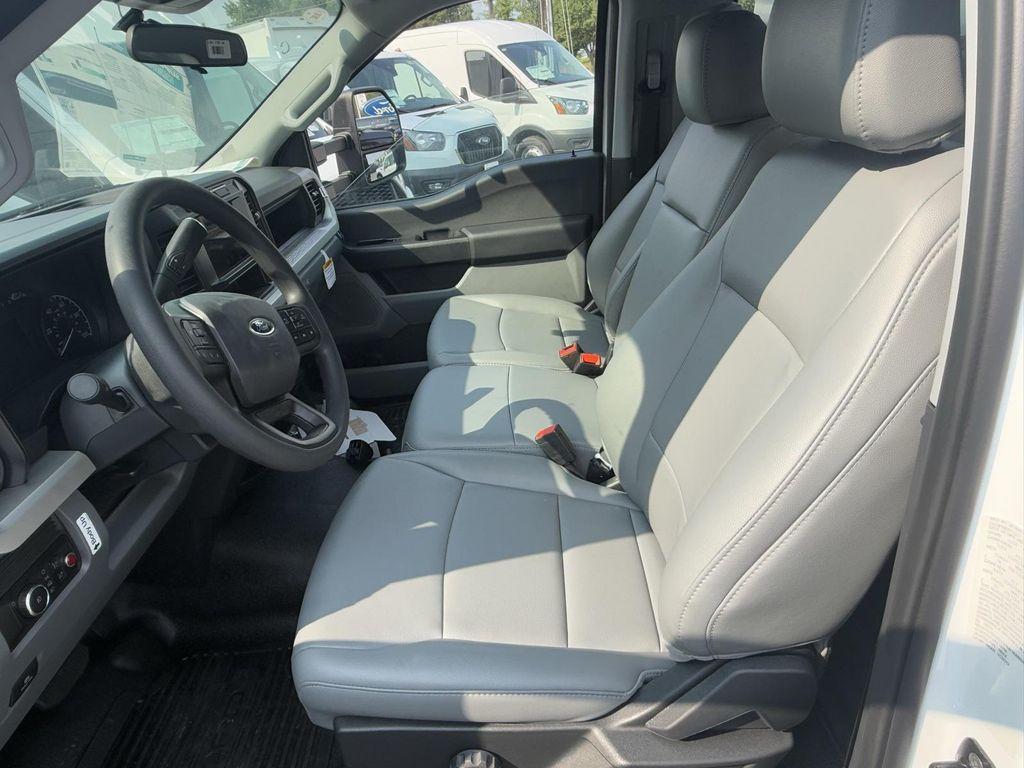 new 2024 Ford F-350 car, priced at $77,900