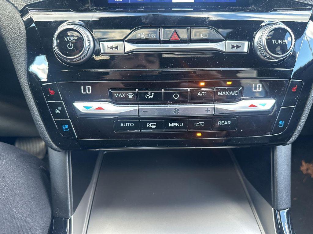 used 2021 Ford Explorer car, priced at $31,000