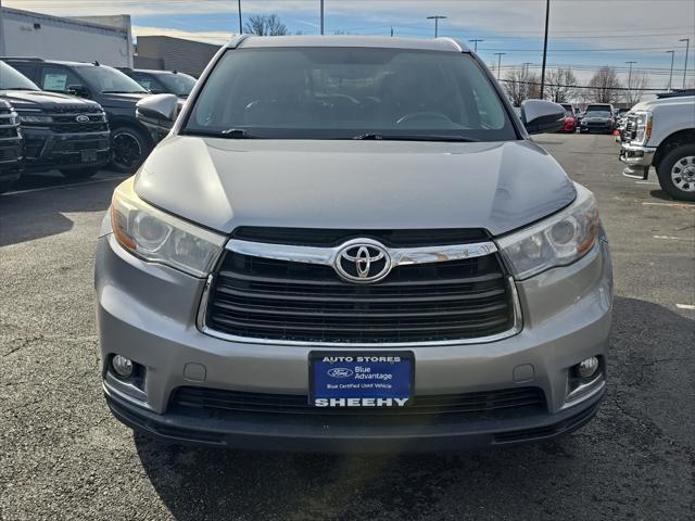 used 2016 Toyota Highlander car, priced at $18,995