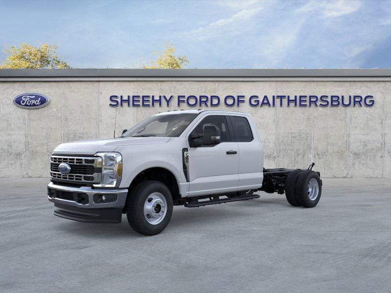 new 2025 Ford F-350 car, priced at $75,900