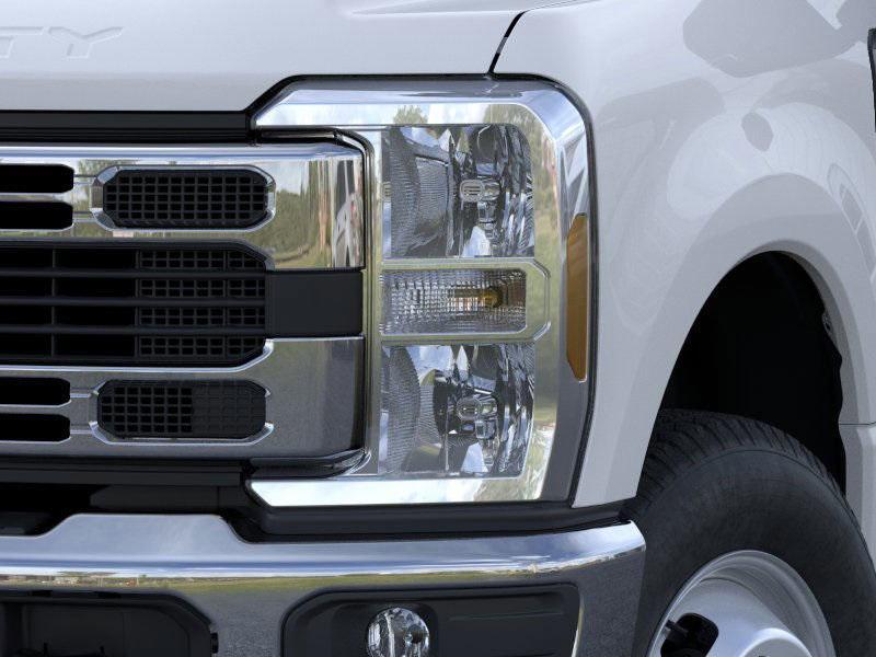 new 2025 Ford F-350 car, priced at $75,900