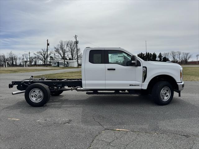 new 2024 Ford F-350 car, priced at $67,330