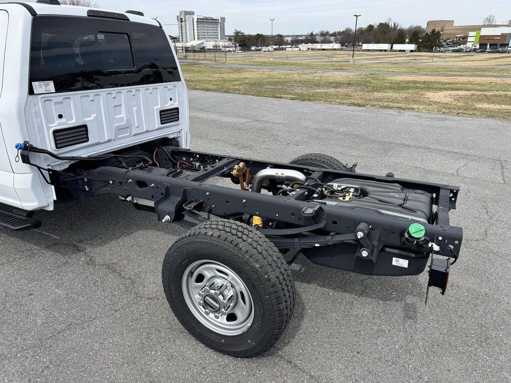 new 2024 Ford F-350 car, priced at $79,900