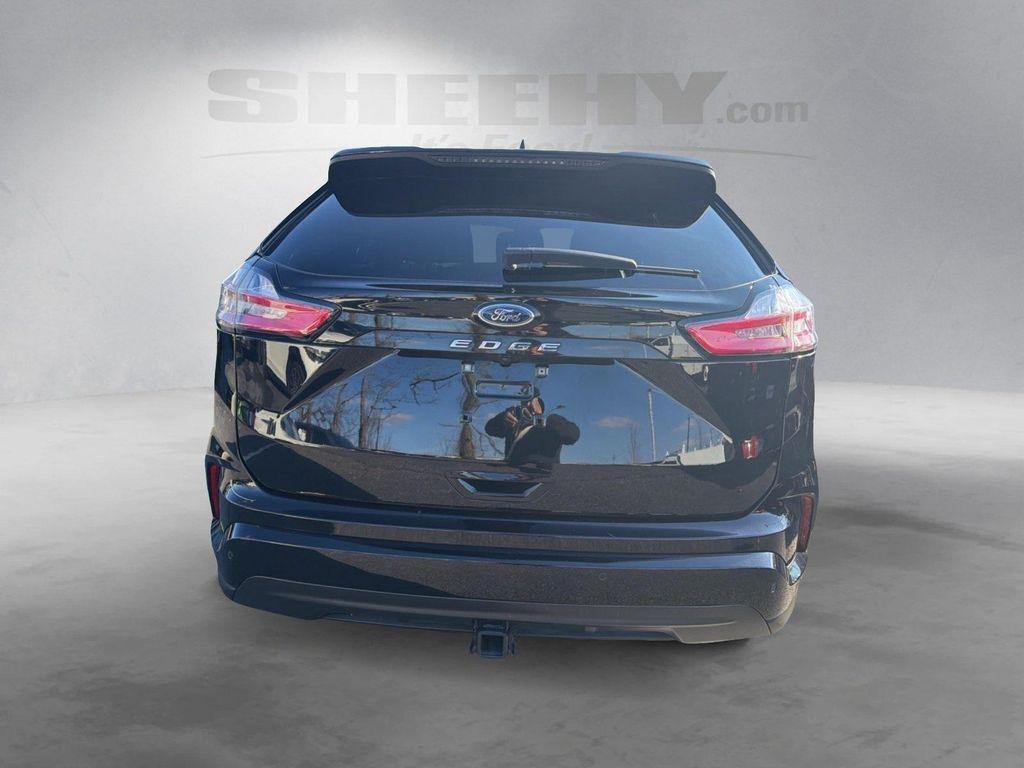 used 2022 Ford Edge car, priced at $24,000