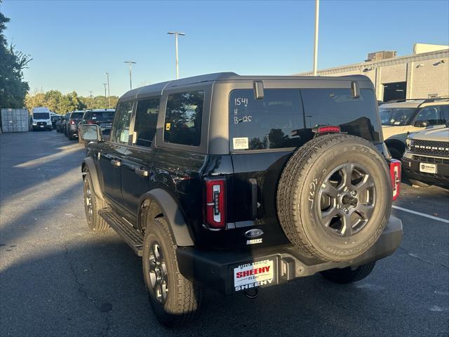 new 2024 Ford Bronco car, priced at $44,366