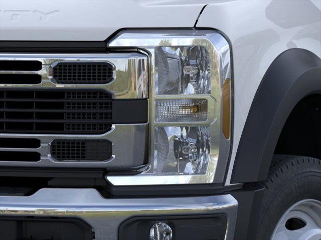 new 2025 Ford F-450 car, priced at $87,500