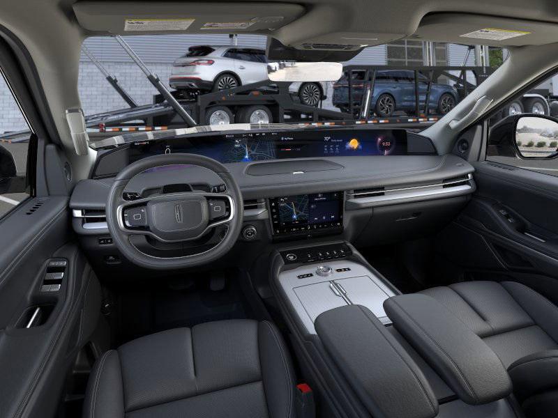 new 2025 Lincoln Navigator car, priced at $103,585