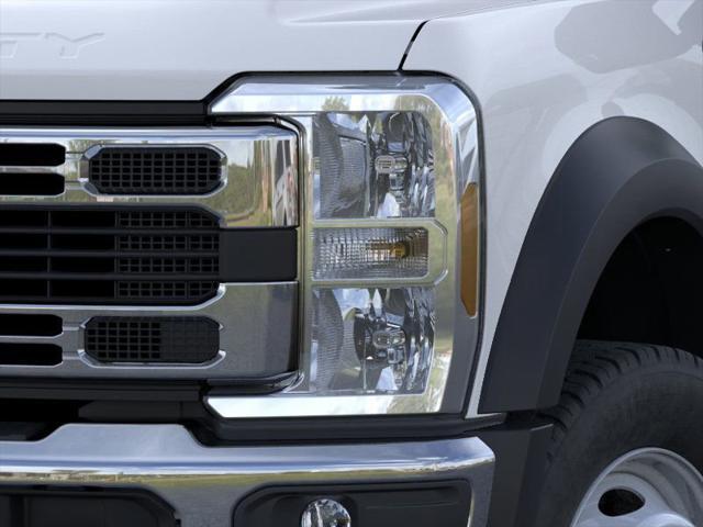 new 2025 Ford F-450 car, priced at $81,900