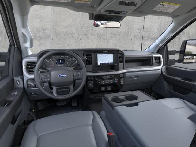 new 2025 Ford F-450 car, priced at $81,900