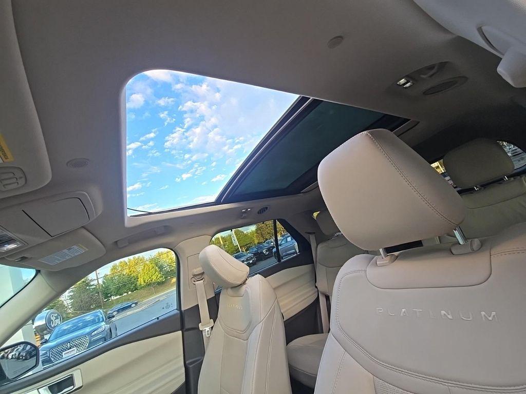 used 2022 Ford Explorer car, priced at $37,000