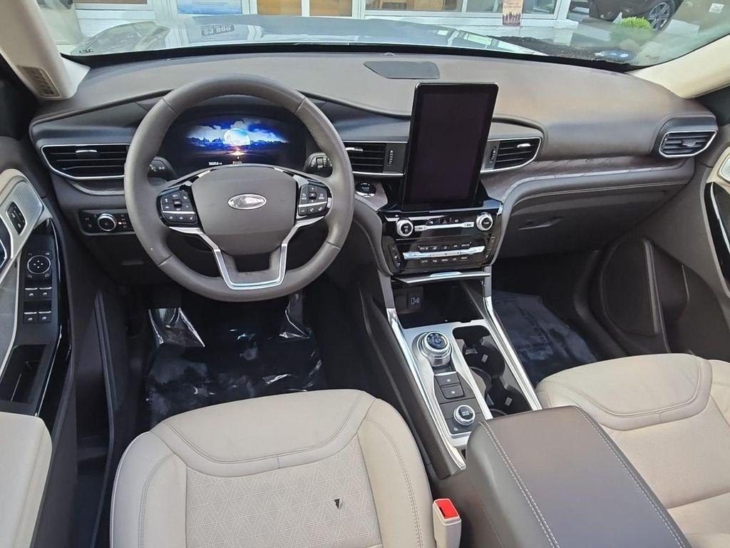 used 2022 Ford Explorer car, priced at $37,000