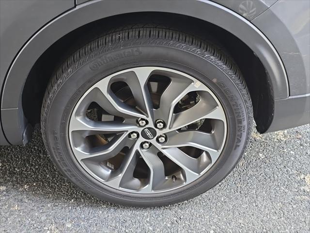 used 2023 Lincoln Nautilus car, priced at $42,000