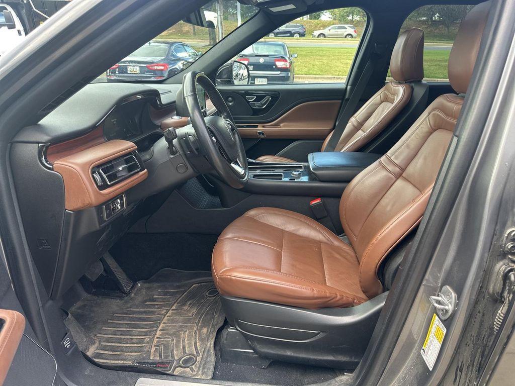 used 2022 Lincoln Aviator car, priced at $38,700