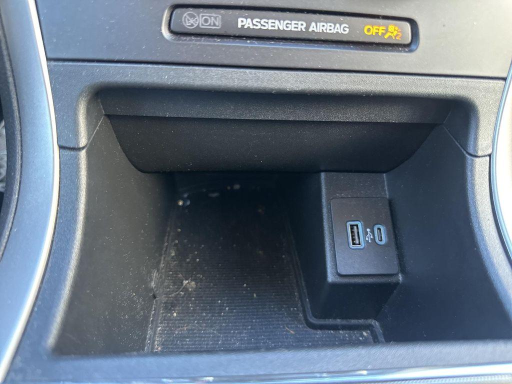 used 2022 Ford Edge car, priced at $26,000