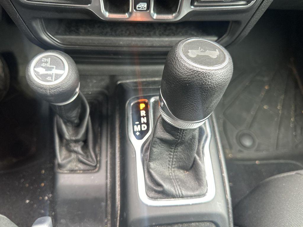 used 2021 Jeep Wrangler Unlimited car, priced at $22,897