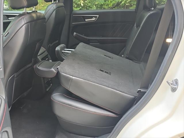 used 2022 Ford Edge car, priced at $27,500