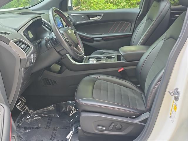used 2022 Ford Edge car, priced at $27,500