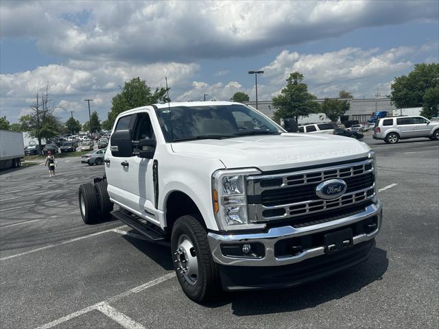 new 2024 Ford F-350 car, priced at $63,684