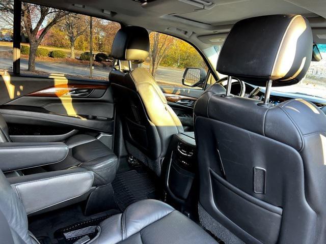 used 2016 Cadillac Escalade ESV car, priced at $20,475