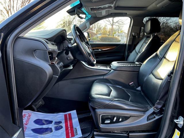 used 2016 Cadillac Escalade ESV car, priced at $20,475