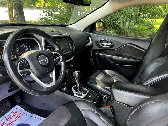 used 2015 Jeep Cherokee car, priced at $11,975
