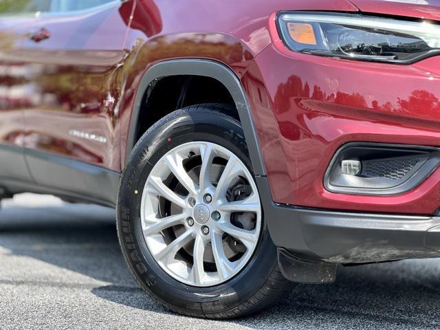 used 2020 Jeep Cherokee car, priced at $18,475