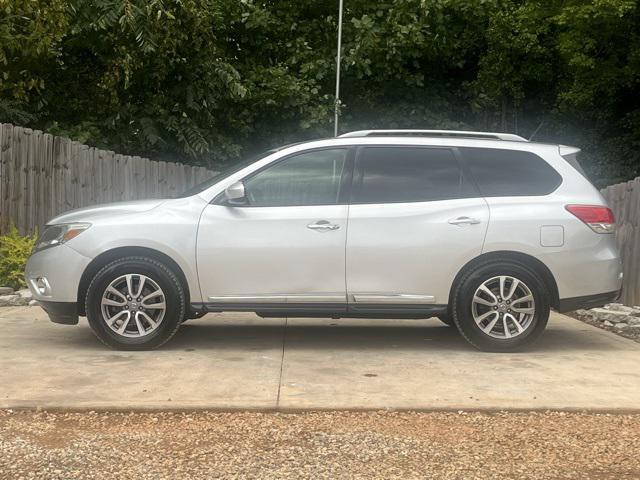 used 2014 Nissan Pathfinder car, priced at $8,975