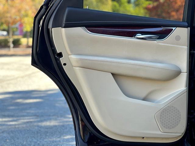 used 2017 Cadillac XT5 car, priced at $14,475