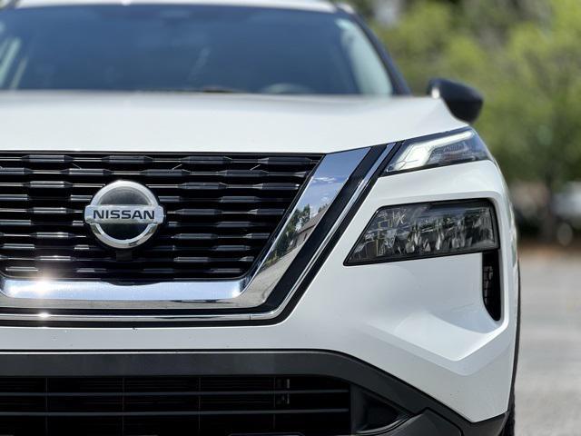 used 2021 Nissan Rogue car, priced at $16,475