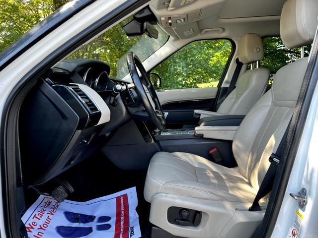 used 2020 Land Rover Discovery car, priced at $18,775