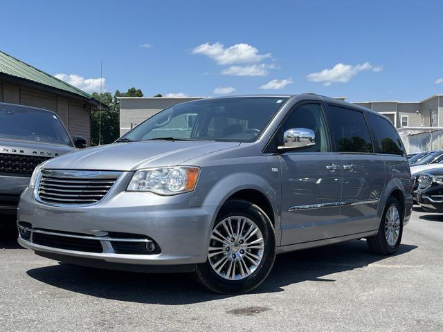 used 2014 Chrysler Town & Country car, priced at $8,475