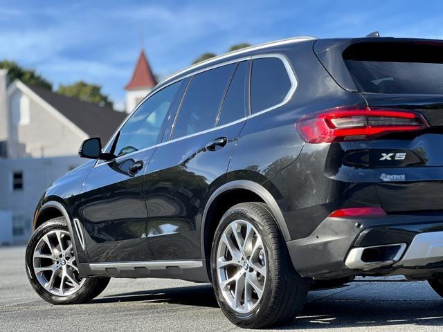 used 2022 BMW X5 car, priced at $31,475