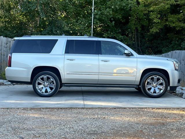 used 2015 GMC Yukon XL car, priced at $22,475