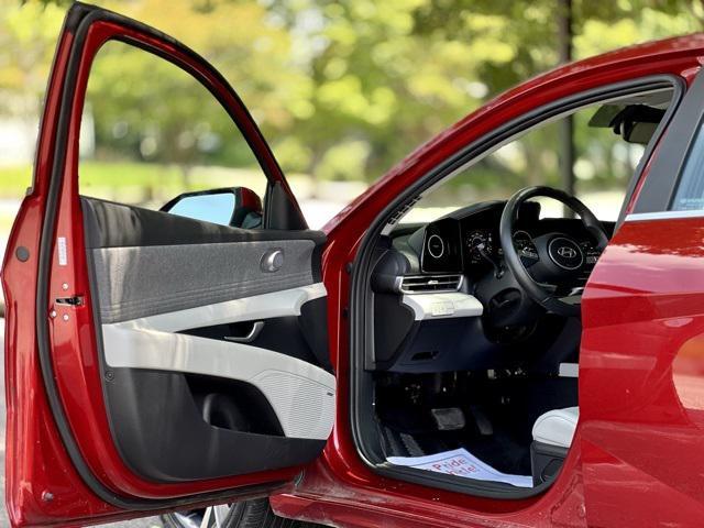 used 2024 Hyundai Elantra car, priced at $22,475