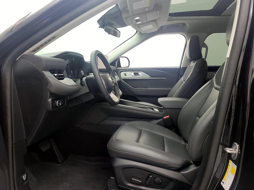 used 2025 Ford Explorer car, priced at $41,998