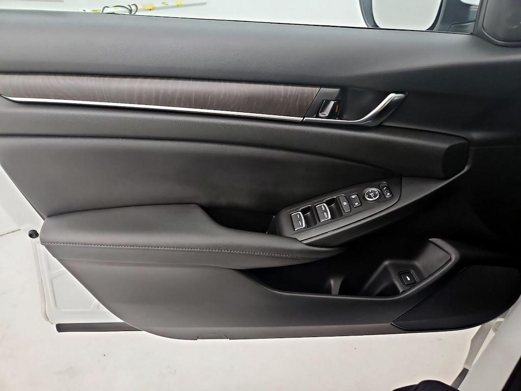 used 2021 Honda Accord Hybrid car, priced at $26,998