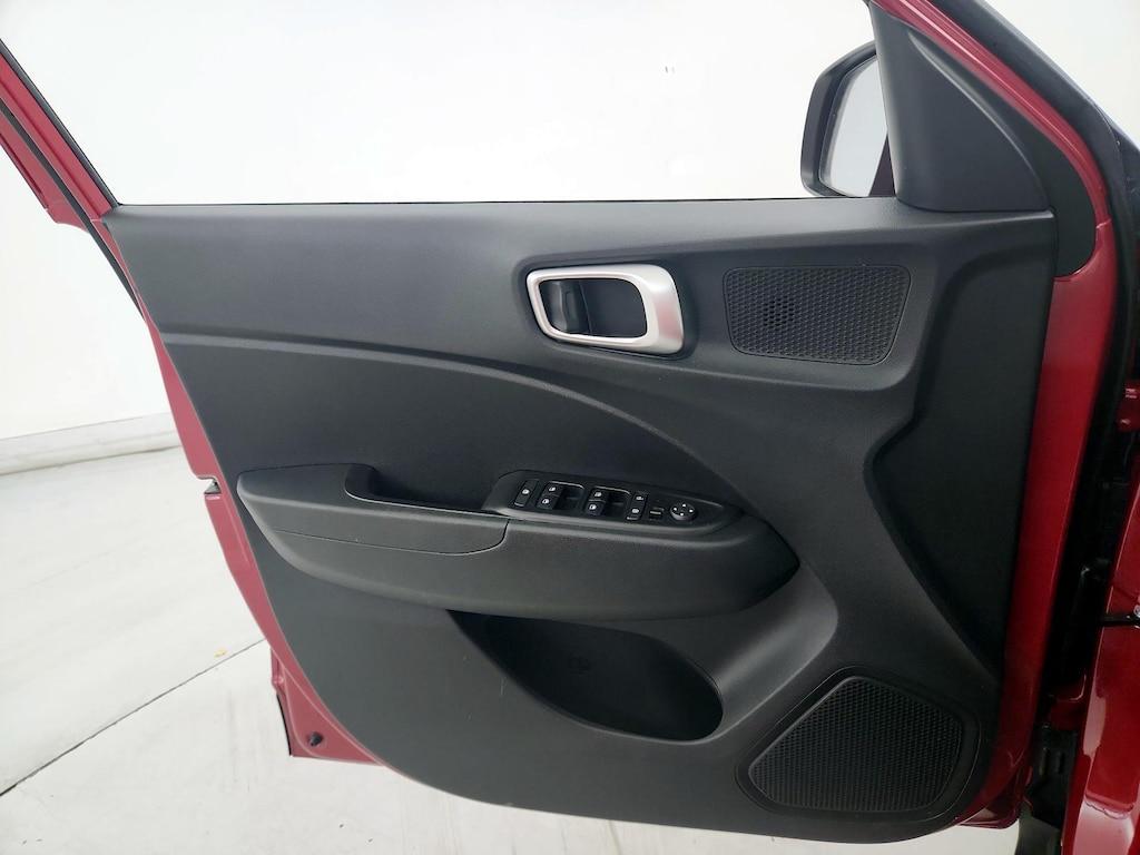 used 2022 Hyundai Venue car, priced at $19,998