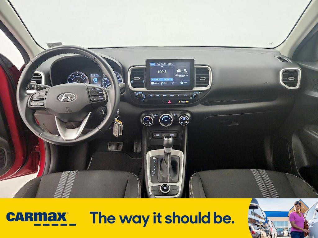 used 2022 Hyundai Venue car, priced at $19,998