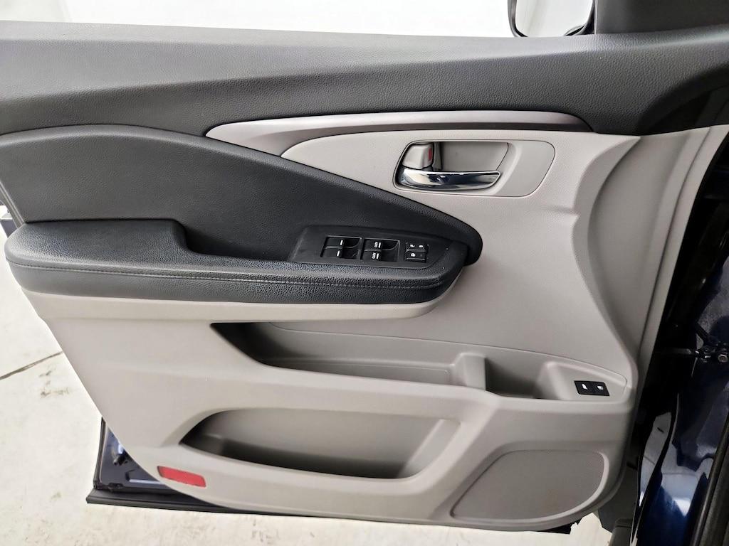 used 2016 Honda Pilot car, priced at $16,998