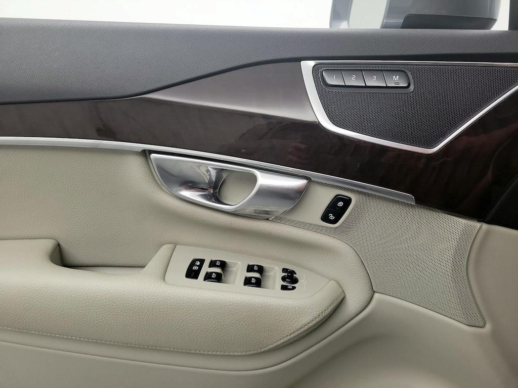 used 2019 Volvo XC90 car, priced at $26,998