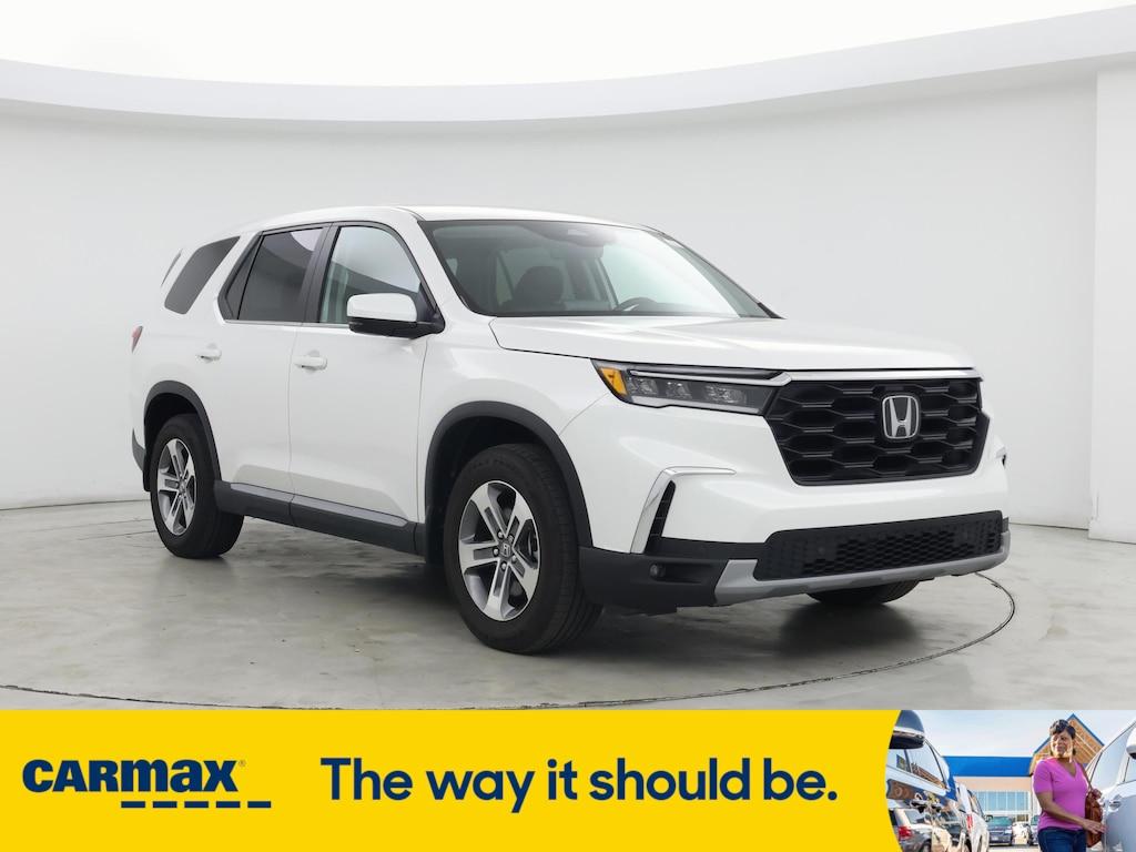 used 2024 Honda Pilot car, priced at $40,998