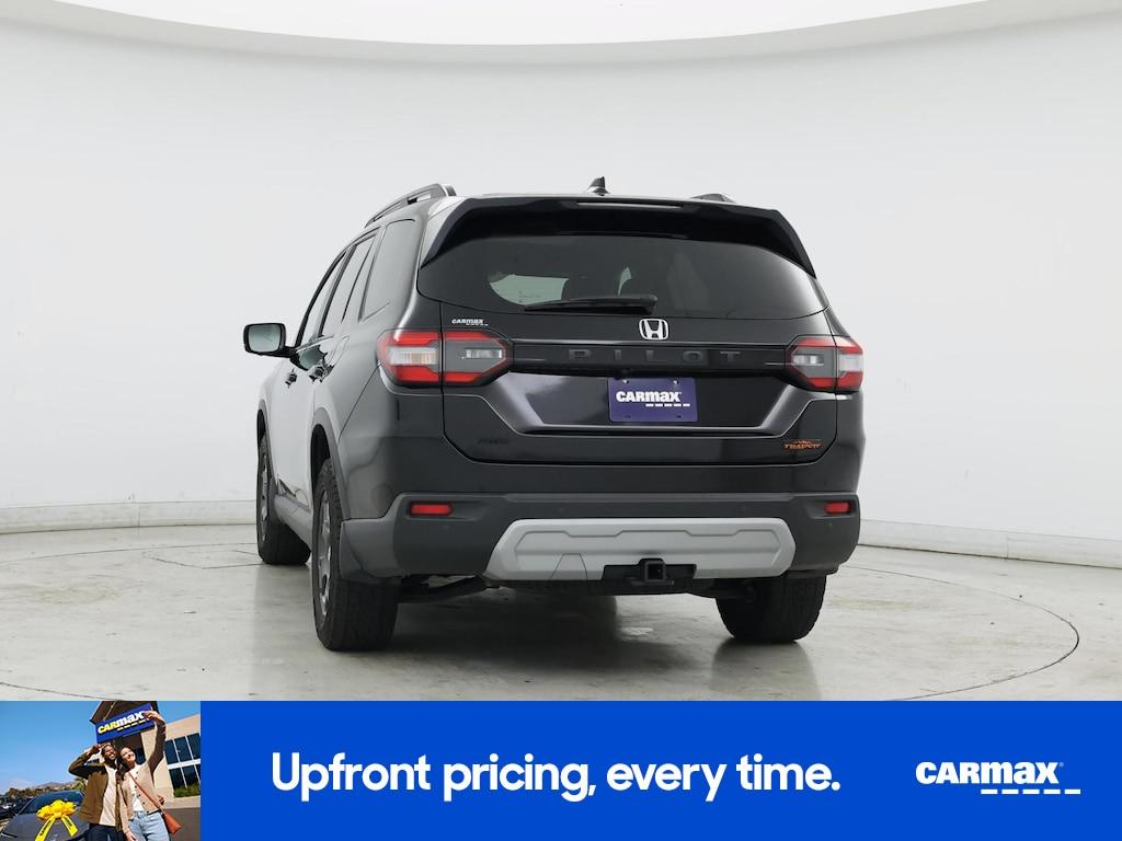 used 2024 Honda Pilot car, priced at $40,998