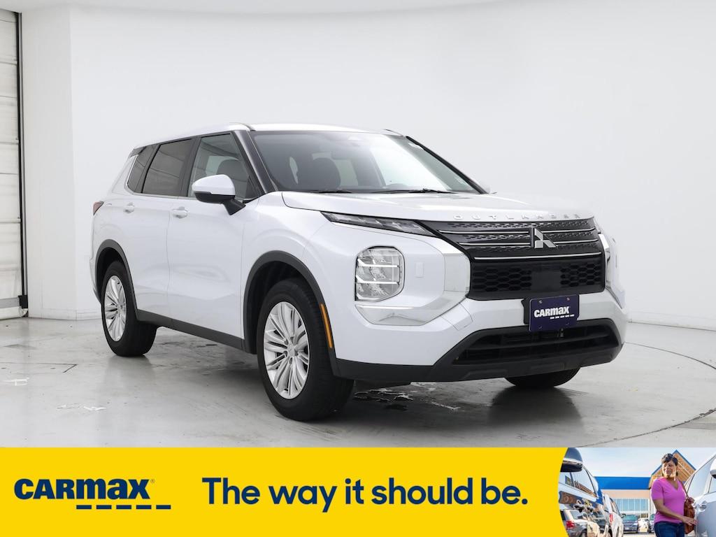 used 2024 Mitsubishi Outlander car, priced at $27,998