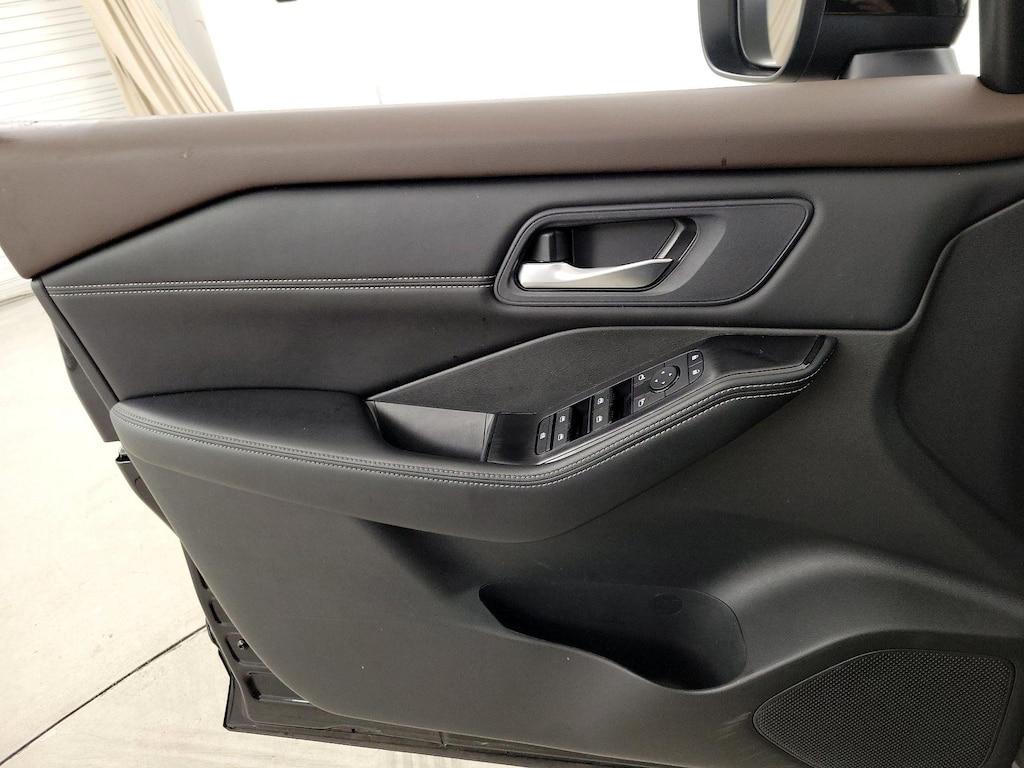 used 2023 Nissan Rogue car, priced at $25,998