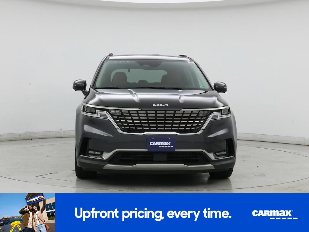 used 2023 Kia Carnival car, priced at $41,998